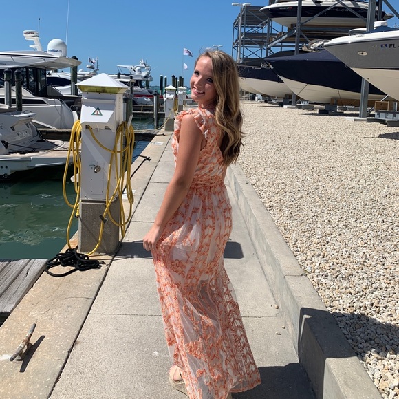 Meet your Posher, Kristen - Picture 1 of 1